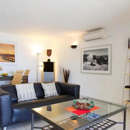 Fabulous 2 Bedroom Property With Outstanding Views Playa Blanca (Lanzarote)